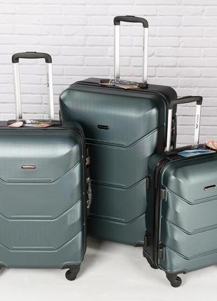 Чемодан,валіза ,дорожная сумка ,сумка на колёсах ,польский бренд ,дорожная сумка