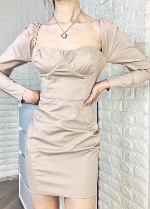 Шикарне плаття oh polly