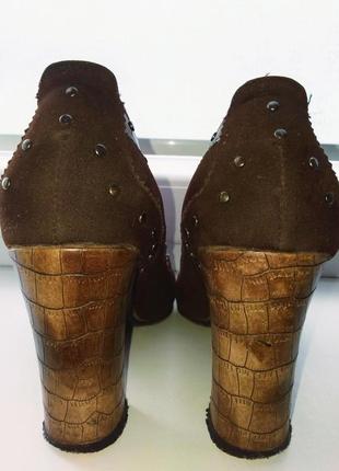 Туфлі yimeizi коричневі на стійкому каблуці, 35-36 р.3 фото