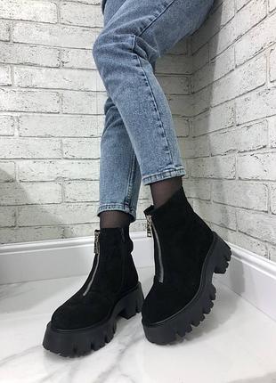 Черевики демісезонні черевики на танкетці, натуральна замша