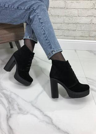 Черевики демісезонні черевики на високих підборах, натуральна замша