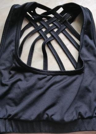 Atmosphere. класний спортивний топ, буде на 70-80 а-в