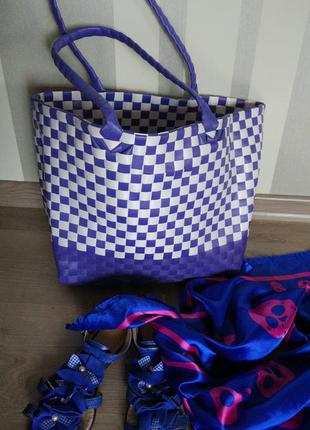 Клевая большая плетеная сумка сине белая.3 фото