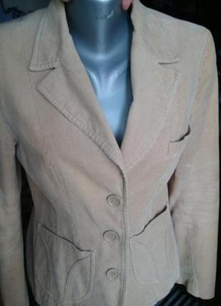 Бежевый вел актовый пиджак6 фото