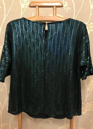 Нереальної краси брендовий нарядна блузка з паєтками смарагдового кольору.3 фото