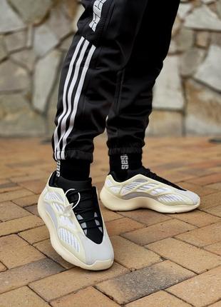 Adidas yeezy boost 700 v3 (36рр - 45рр) кросівки адідас ізі 700