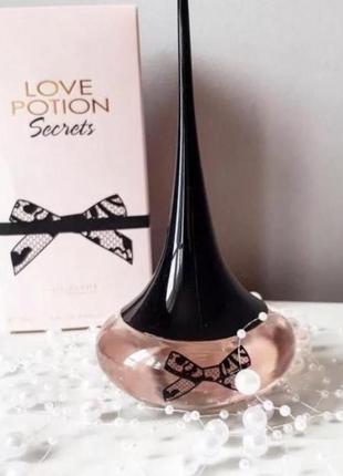 Парфюмерная вода love potion secrets лав поушен сикретс 50 мл орифлейм код 42815