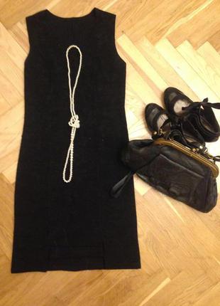 Сукня фасоном little black dress