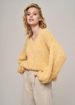 Стильний м'який светр oversize з вовни альпака