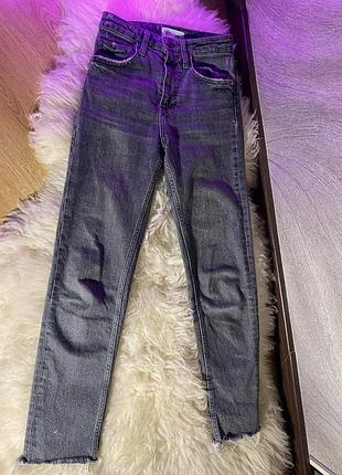 Джинсы zara
