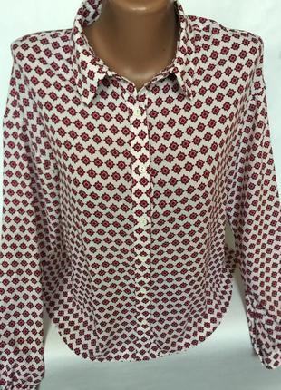 Красива , стильна сорочка