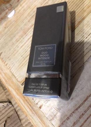 Парфюмированая вода tom ford oud wood intense