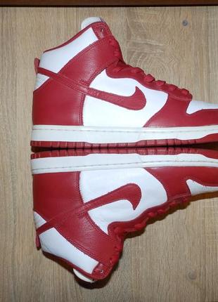 Легендарные кроссовки nike dunk retro be true st. john's3 фото