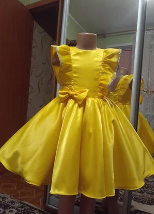 Нарядное детское платье для девочки