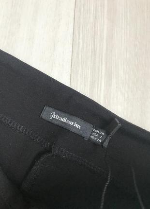 Черные леггинсы штаны со вставками из кож зама stradivarius размер xs 343 фото
