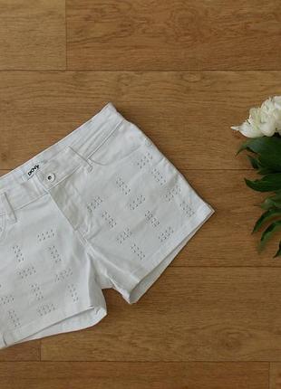Белые шорты dkny