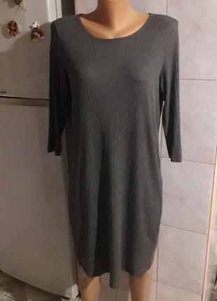 Сіре базове сукні-міді.1 фото