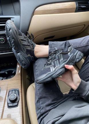 Спортивные кроссовки adidas ozweego black черные5 фото