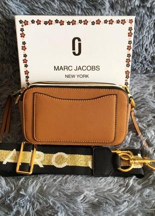 Стильная сумка marc jacobs snapshot коричневая2 фото