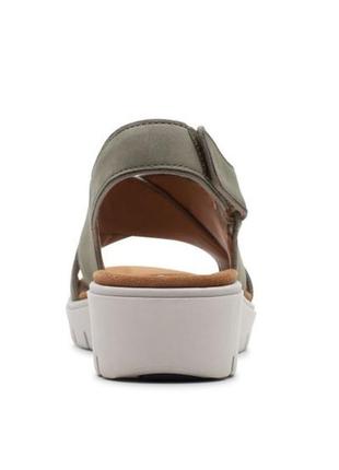 Р.37.5,38, 38.5,39 clarks кожаные босоножки оригинал8 фото