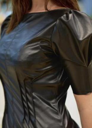 Дизайнерське плаття з італійської еко-шкіри на основі замшевої5 фото