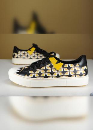 Оригинальные кеды кроссовки fendi