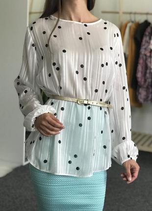 Красивая новая блуза anthology 40-42
