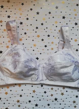 Новий бюстгальтер