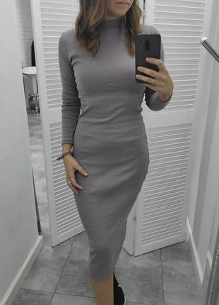 Сукня в рубчик