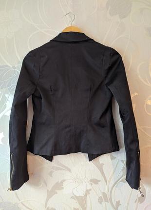 Пиджак черный с шипами2 фото