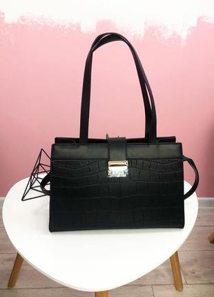 Чёрная женская сумка среднего размера, вместительная сумка1 фото