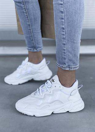 Кроссовки adidas ozweego