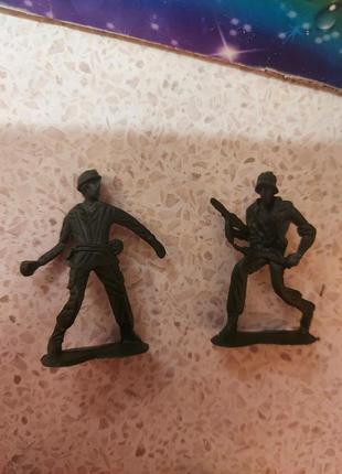 Набор фигурок солдатов воинов