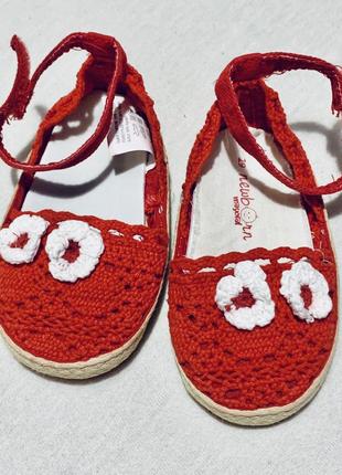 Пинетки босоножки сандалики с цветами объемными mayoral baby newborn2 фото