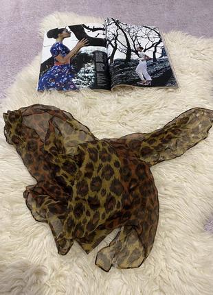 Леопардовый платок-аксессуар) -содержащее большинство детских и брендовых вещей)