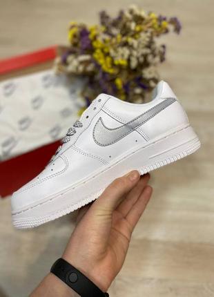 Жіночі кросівки nike air force 1 reflective white