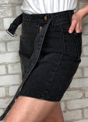 Стильная ассиметричная джинсовая юбка на молнии2 фото