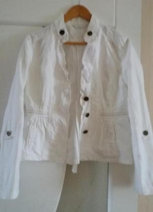 Білий літній піджак піджачок коттоновый лляної бренд promod розмір м/46.