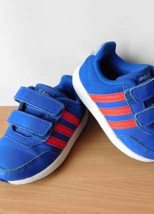 Кросівки adidas 22 р. устілка 14 см7 фото