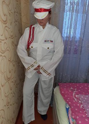 Карнавальный костюм моряка, капитана р.m,l.3 фото