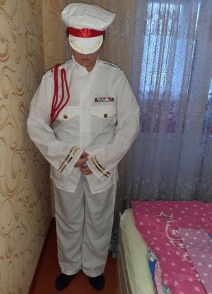 Карнавальный костюм моряка, капитана р.m,l.4 фото