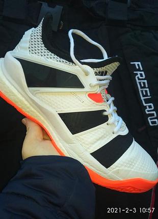 Кросівки adidas