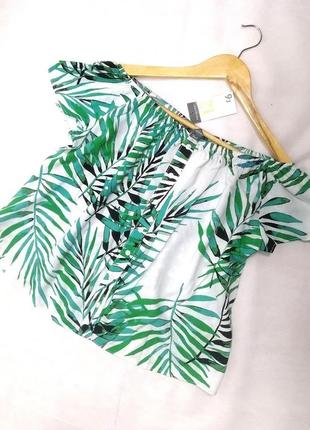 Блузка кофта футболка с открытыми плечами принт тропический