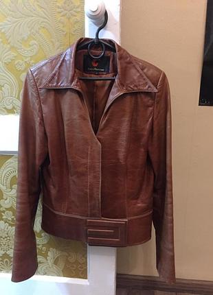 Кожаный пиджак