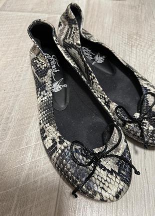 Балетки french нові