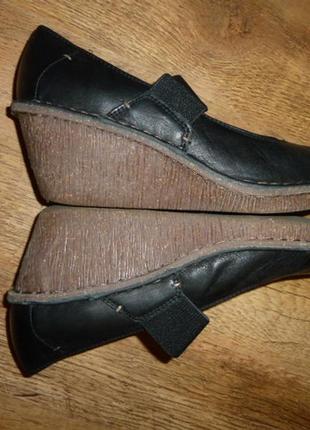 Clarks artisan шкіряні туфлі кларкс, р 41 або uk 7e, устілка 26 см2 фото