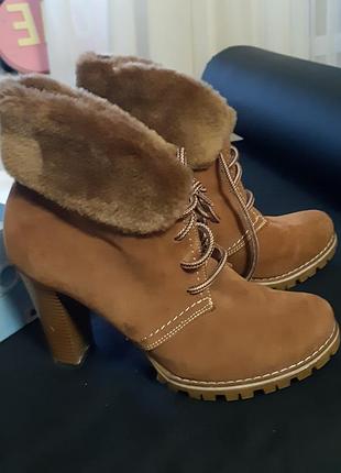 Зимові ботільйони півчобітки черевики рыжые натуральна замша
