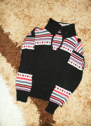 Свитер укороченный