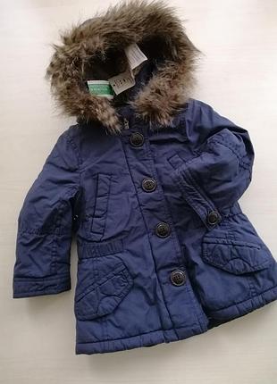 Нова куртка парку на хутрі benetton, р.80,1 рік, дівчинці.