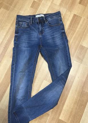 Завужені джинси від stradivarius2 фото